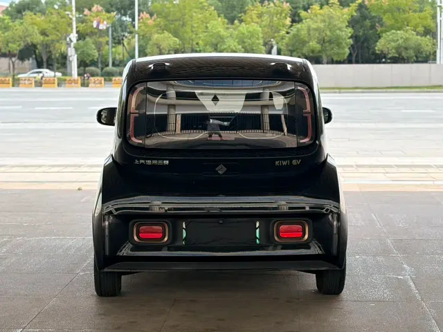 Baojun KiWi EV — Фото автомобиля 6