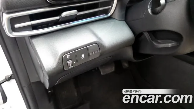 Hyundai AVANTE Новый Avante (CN7) — Фото автомобиля 29