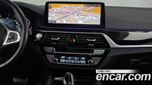 BMW 5 Series — Фото автомобиля 14