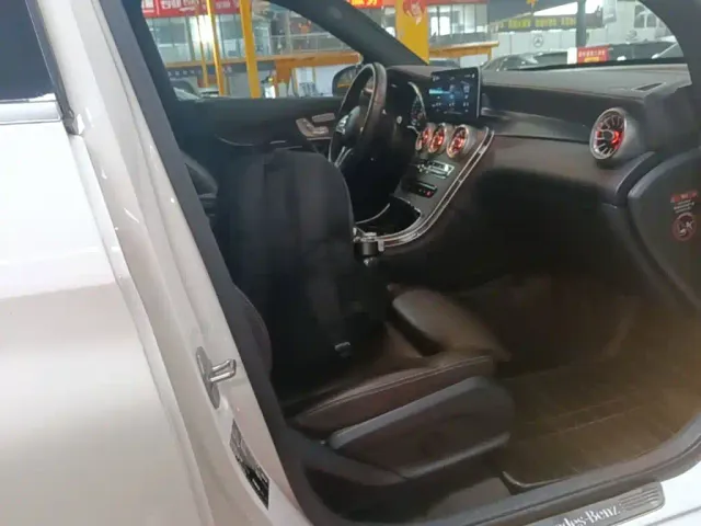 Mercedes-Benz GLC-Class — Фото автомобиля 24
