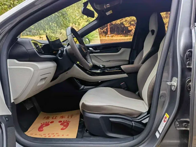 BYD Qin PLUS — Фото автомобиля 6