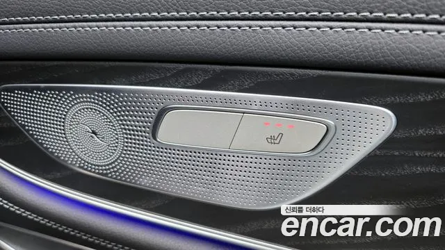 Mercedes-Benz CLS-Class — Фото автомобиля 19