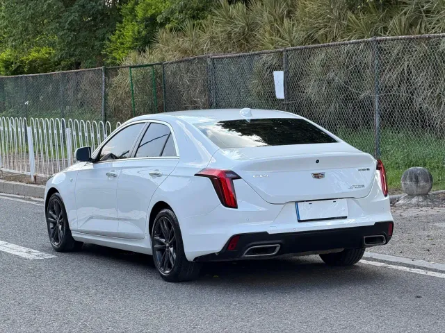 Cadillac CT4 — Фото автомобиля 8