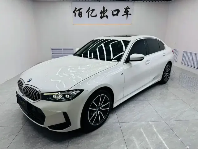 Фотография автомобиля — BMW 3 Series