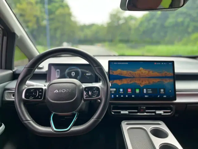 GAC Aion Y — Фото автомобиля 8