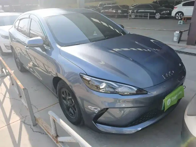 BYD Seal 05 DM-i — Фото автомобиля 3