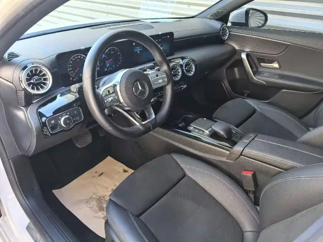 Mercedes-Benz A-Class — Фото автомобиля 15