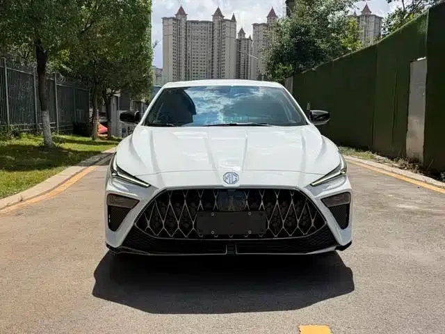 MG MG5 Scorpio 2022 1.5T Luxury Edition — Фото автомобиля 2