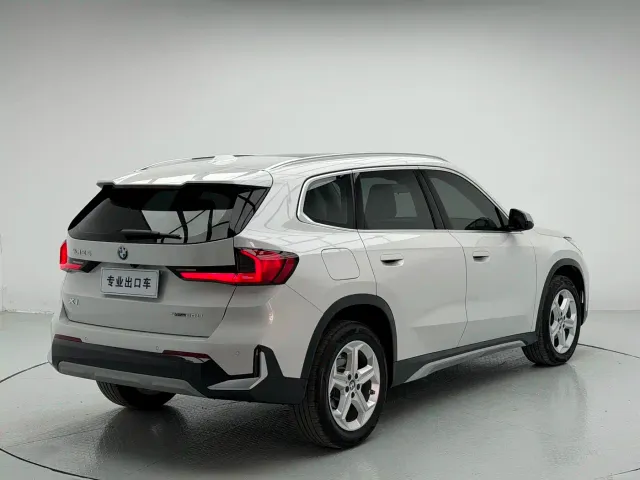 BMW X1 — Фото автомобиля 7