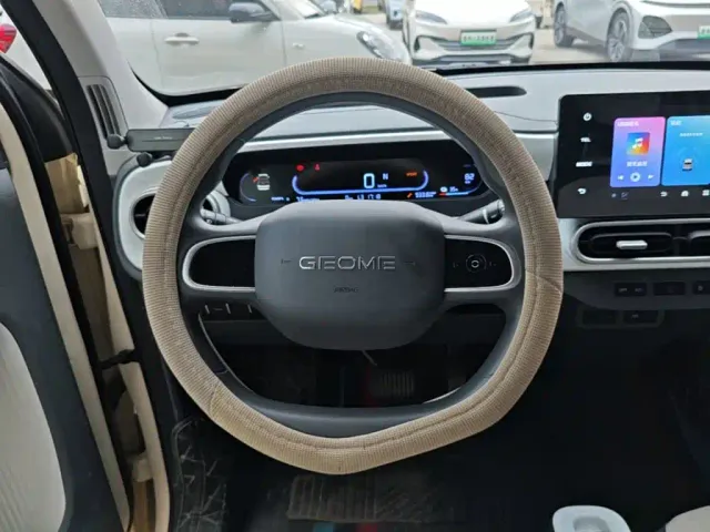 Geely Panda — Фото автомобиля 10