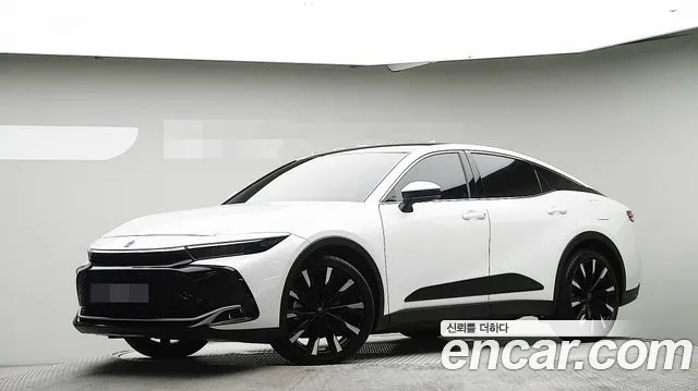 Фотография автомобиля — Toyota Crown