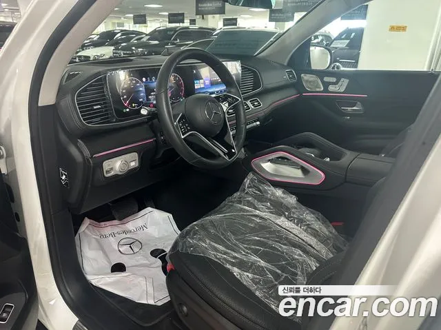 Mercedes-Benz GLE-Class — Фото автомобиля 14
