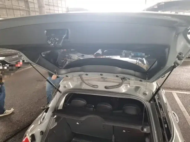 MINI Hatch — Фото автомобиля 18