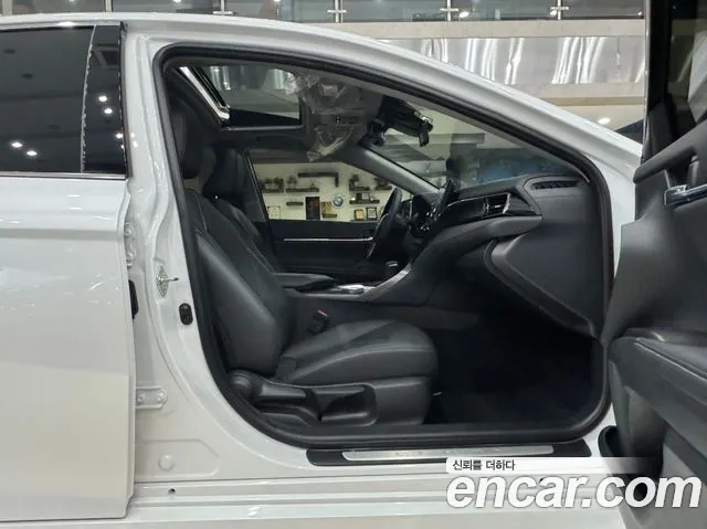 Toyota Camry — Фото автомобиля 18