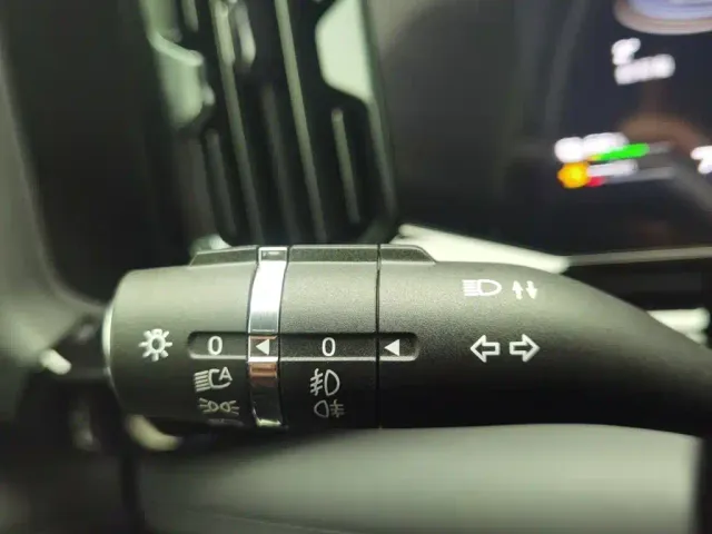 BYD FangChengBao Leopard 8 — Фото автомобиля 21