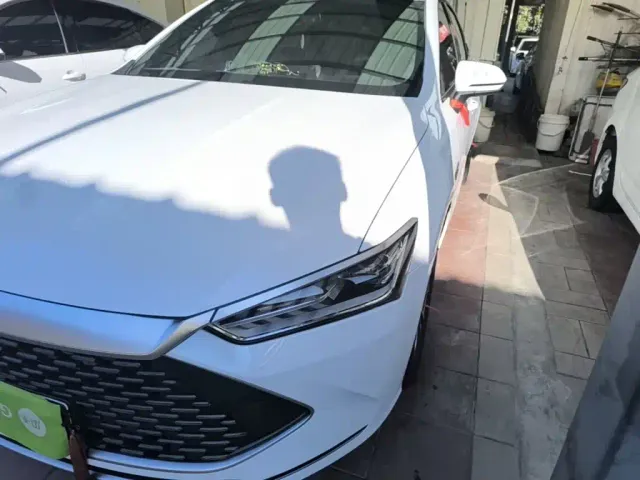 BYD Qin PLUS — Фото автомобиля 23
