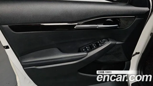 Kia Seltos — Фото автомобиля 12