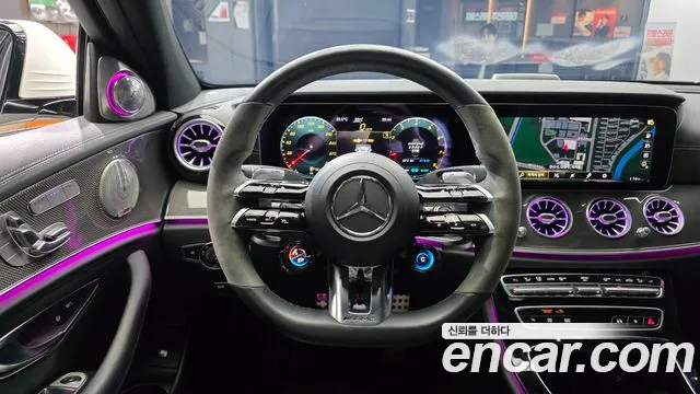 Mercedes-Benz E-Class — Фото автомобиля 13