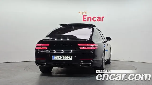 Genesis G80 Бензин 3.5 турбо AWD — Фото автомобиля 4