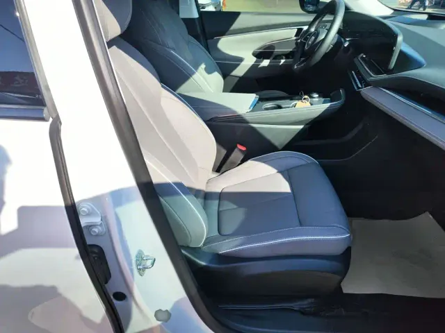 Buick E5 — Фото автомобиля 24