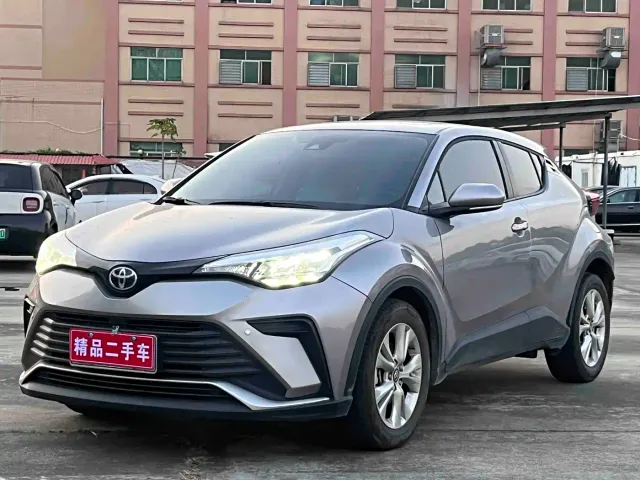 Фотография автомобиля — Toyota IZOA
