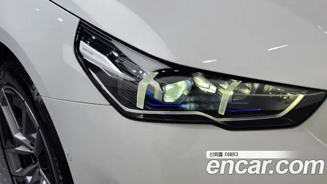 BMW 5-Series — Фото автомобиля 18