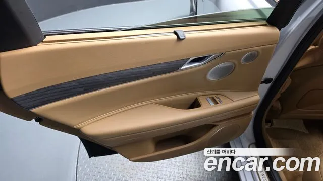 Genesis G80 RG3 — Фото автомобиля 14