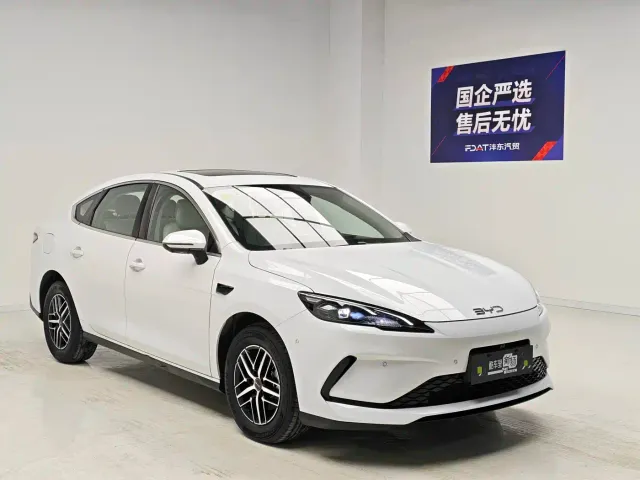 BYD Seal 05 DM-i — Фото автомобиля 3