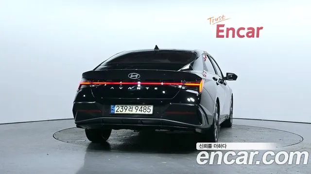 Hyundai Avante — Фото автомобиля 4
