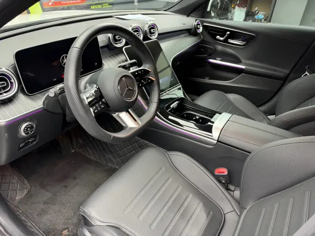 Mercedes-Benz C-Class — Фото автомобиля 4