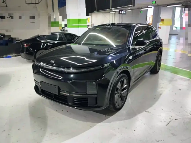 Фотография автомобиля — Li Auto L7