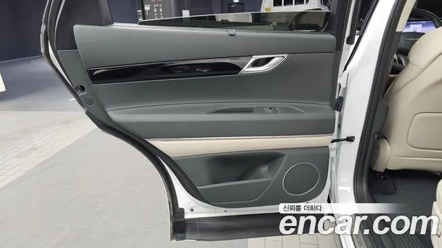 Genesis GV80 — Фото автомобиля 14