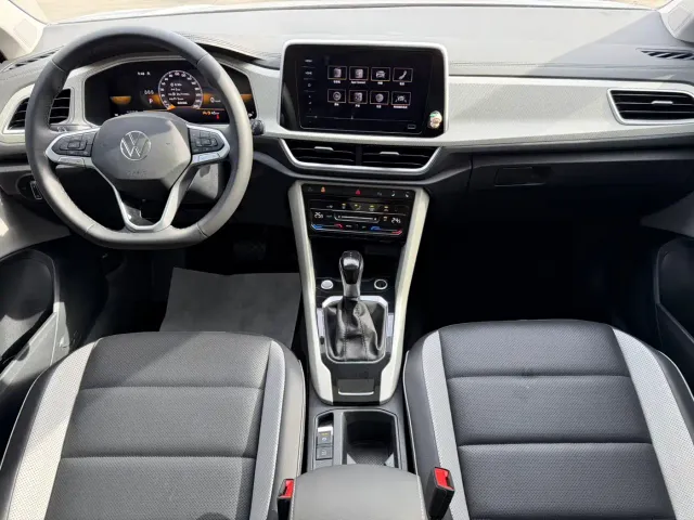 Volkswagen T-Roc — Фото автомобиля 17