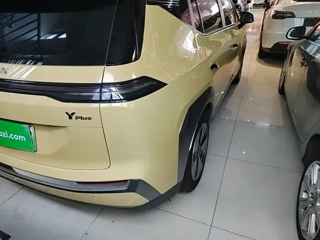 GAC Aion Y — Фото автомобиля 7