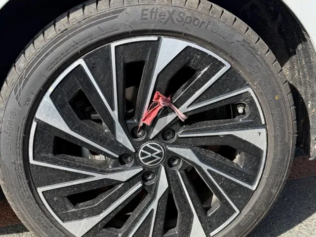 Volkswagen Sagitar — Фото автомобиля 9