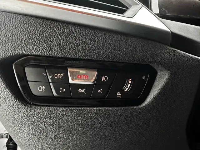 BMW 3 Series — Фото автомобиля 18