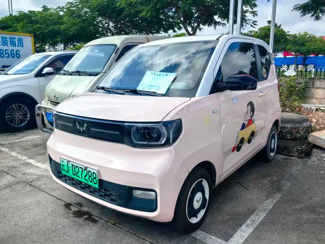 Фотография автомобиля — Wuling Hongguang Mini EV