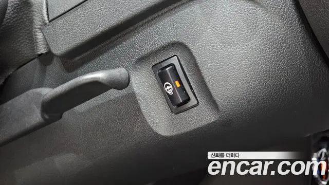 Mini Cooper Cooper Classic — Фото автомобиля 18
