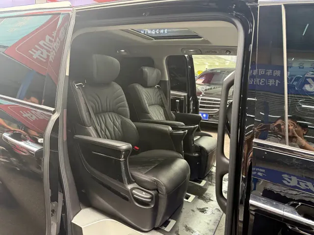 GAC Trumpchi M8 — Фото автомобиля 16