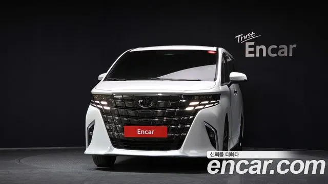 Toyota Alphard — Фото автомобиля 3
