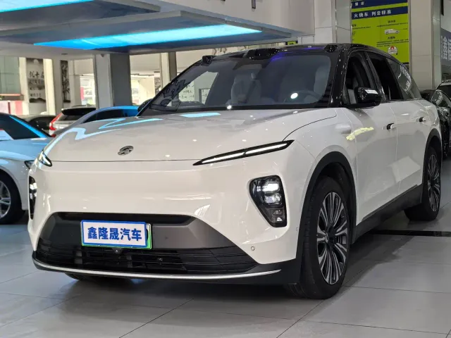 Фотография автомобиля — Nio ES8