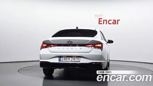 Hyundai AVANTE Avante (CN7) — Фото автомобиля 2
