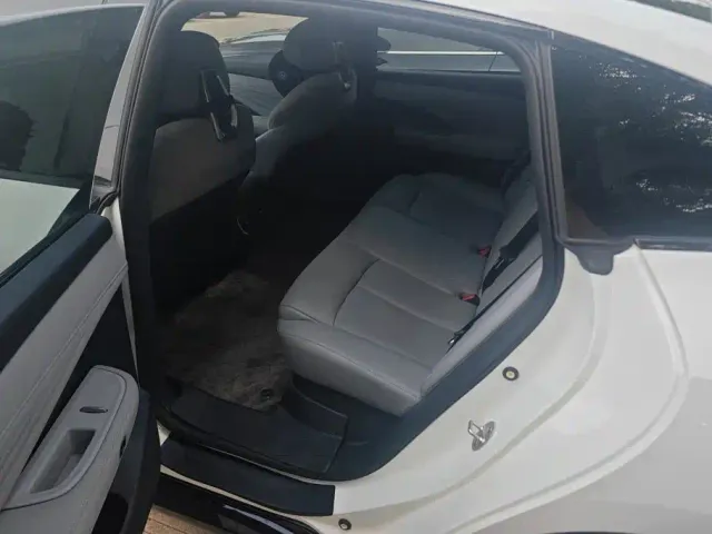 Nissan N7 — Фото автомобиля 11