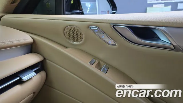 Genesis G80 Бензин 2.5 турбо AWD — Фото автомобиля 29