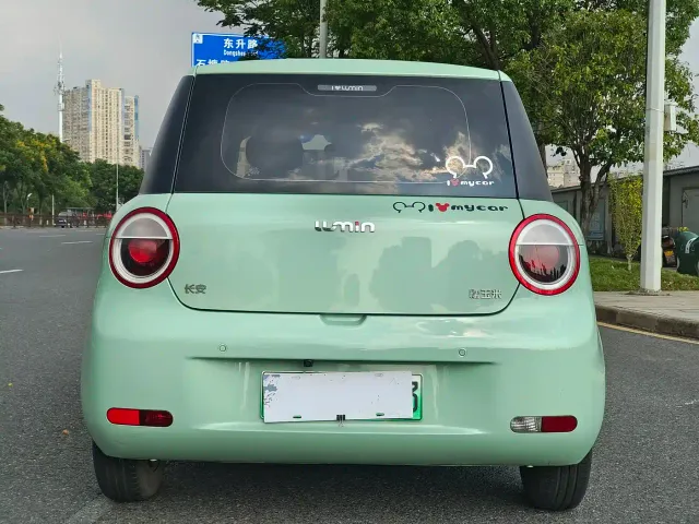Changan Lumin — Фото автомобиля 6