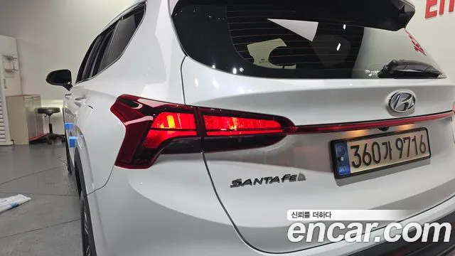 Hyundai Santafe Новый Santa Fe Бензин 2.5T 2WD — Фото автомобиля 22