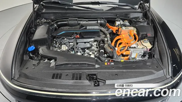 Hyundai Grandeur GN7 — Фото автомобиля 9