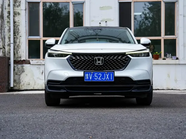Honda XR-V — Фото автомобиля 2
