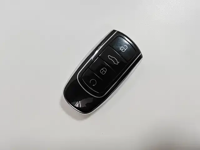 Chery Tiggo 8 — Фото автомобиля 14