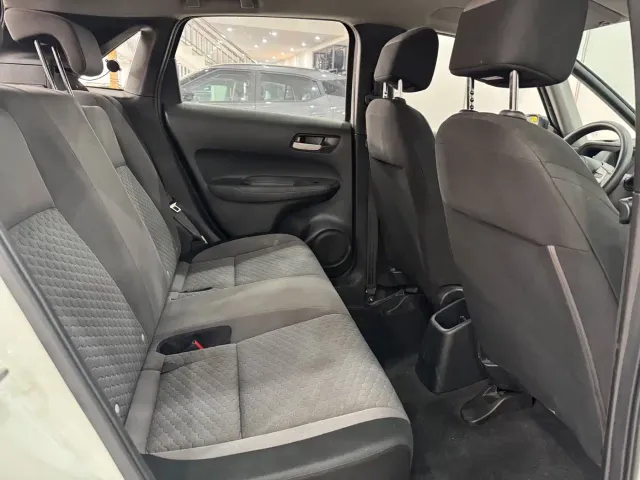 Honda Fit — Фото автомобиля 13